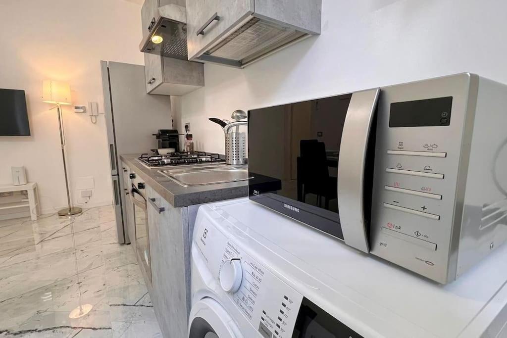 Appartamento Urban House - Modern Flat Navigli Milan Center Esterno foto