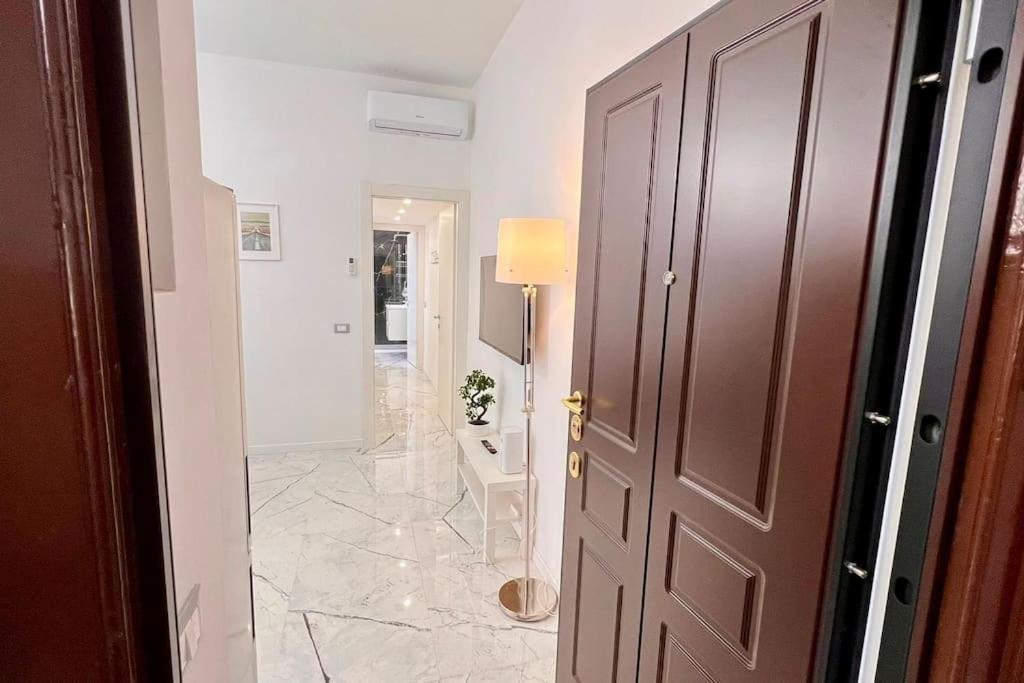 Appartamento Urban House - Modern Flat Navigli Milan Center Esterno foto
